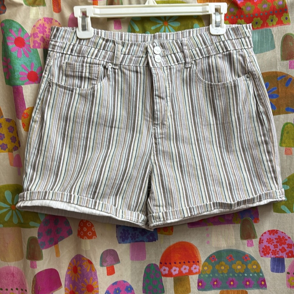 Royalty Collection 5 Pocket Shorts. 12P